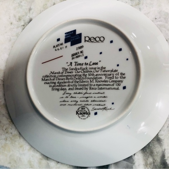 Sandra Kuck Collectors Plate A TIME TO LOVE  March of Dimes Knowles China 1989 - Picture 2 of 11